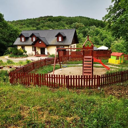 Villa Zakole Sanu Dubiecko Esterno foto